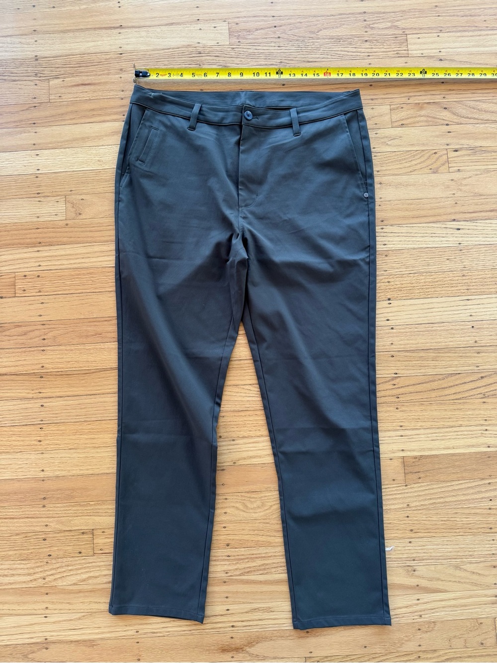 Vuori Cascade Tech Meta Pant Men's 36x30 Green Performance Preppy